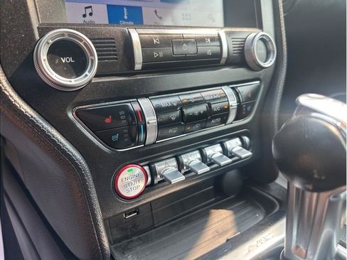 Used 2019 Ford Mustang Premium RWD image 14