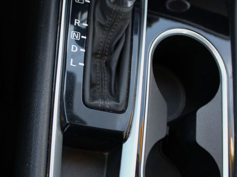 Used 2024 Nissan Altima 2.5 SV image 29