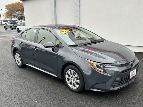 Certified 2023 Toyota Corolla LE image 4
