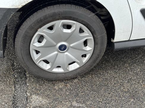 Used 2015 Ford Transit Connect XL image 15