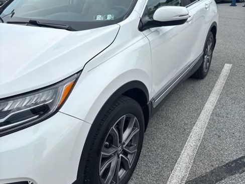 Used 2021 Honda CR-V Touring image 6
