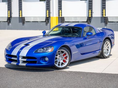 Used 2006 Dodge Viper SRT-10 RWD image 4