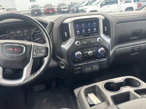 Used 2019 GMC Sierra 1500 SLE w/ SLE Value Package AWD/4WD image 18