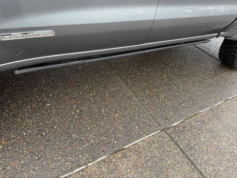 Used 2021 GMC Sierra 1500 Elevation image 12