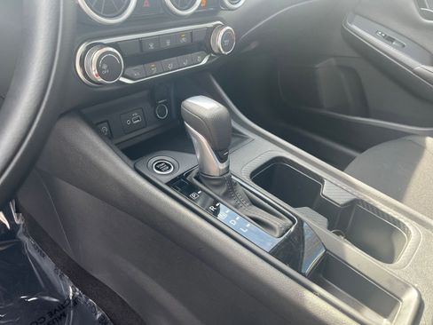 Used 2025 Nissan Sentra S image 36