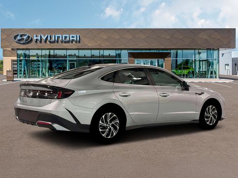 New 2026 Hyundai Sonata Blue image 8