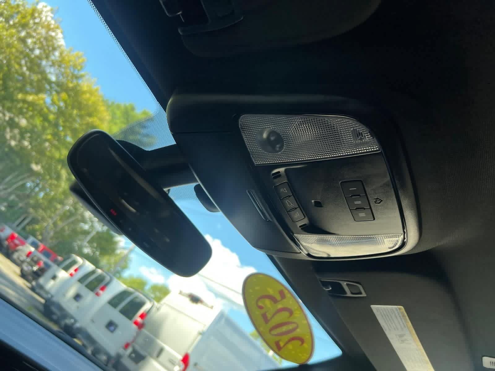 Used 2025 Dodge Durango GT AWD/4WD image 23