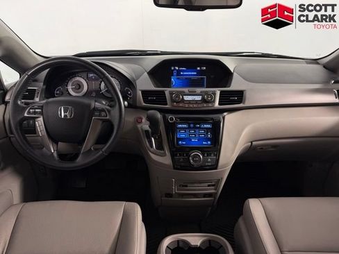 Used 2016 Honda Odyssey EX-L image 24