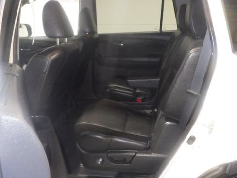 Used 2016 Honda Pilot Elite image 7