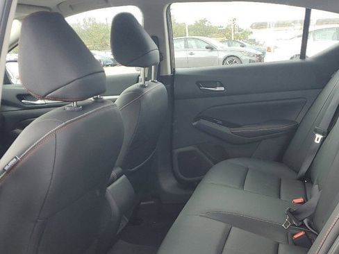 New 2025 Nissan Altima 2.5 SR w/ SR Premium Package image 12