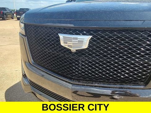 Certified 2023 Cadillac Escalade Premium Luxury w/ LPO, Radiant Package RWD image 32