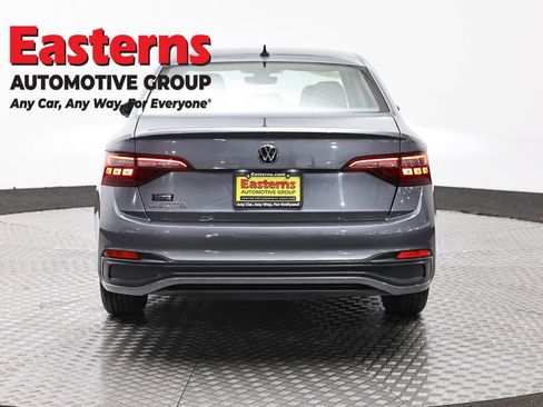 Used 2024 Volkswagen Jetta S FWD image 6