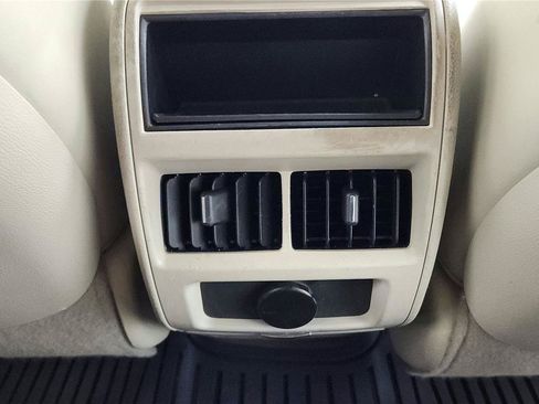 Used 2012 Cadillac SRX Luxury FWD image 20