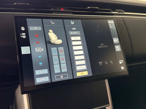 New 2026 Land Rover Range Rover SE AWD/4WD image 27