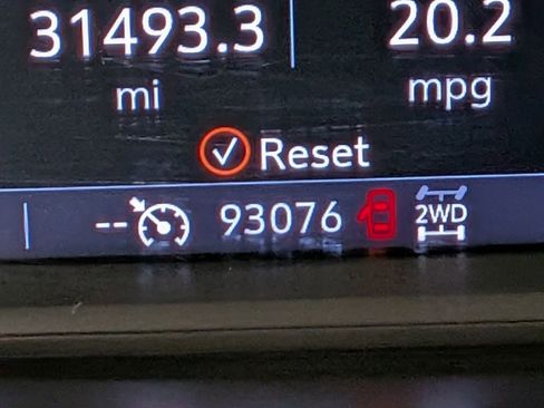 Used 2021 GMC Sierra 1500 AT4 image 26