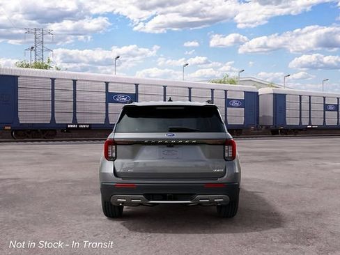 New 2027 Ford Explorer Active AWD/4WD image 7