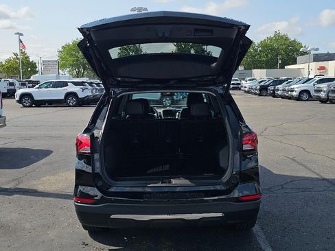 Used 2023 Chevrolet Equinox Premier FWD image 7