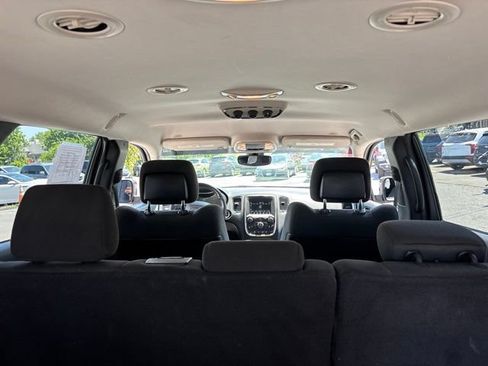 Used 2018 Dodge Durango SXT w/ 3rd Row Seating Group AWD/4WD image 12