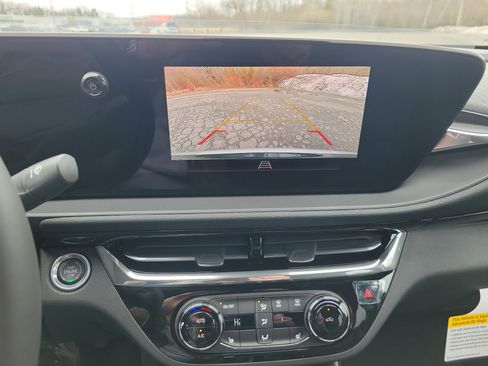 New 2026 Buick Envista Sport Touring image 24