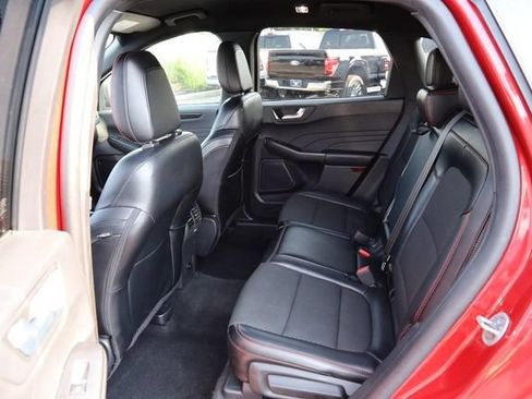 Used 2024 Ford Escape ST-Line w/ Cold Weather Package FWD image 10