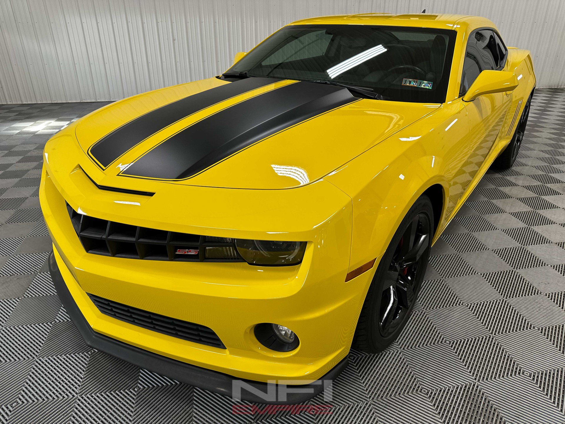 Used 2011 Chevrolet Camaro SS w/ RS Package RWD image 3