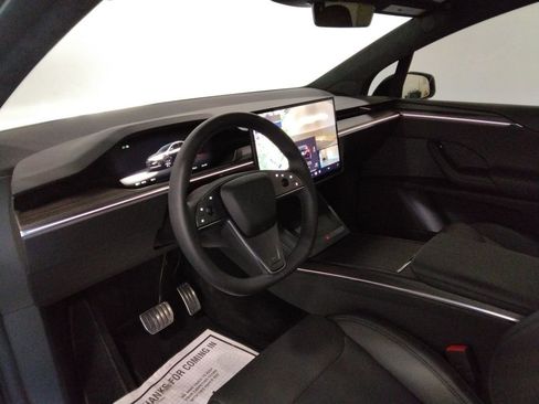 Used 2026 Tesla Model X image 25