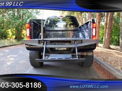 Used 2021 Ford F350 Platinum w/ Tremor Off-Road Package AWD/4WD image 17