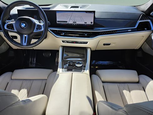 Certified 2024 BMW X6 M60i w/ Dynamic Handling Package image 13