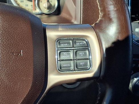 Used 2014 RAM 1500 Laramie Longhorn w/ Convenience Group image 17