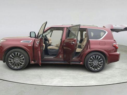 Used 2022 Nissan Armada Platinum w/ Captain's Chairs Package RWD image 11