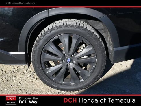 Used 2022 Subaru Ascent Onyx Edition image 10