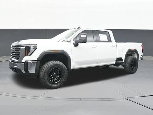 Used 2024 GMC Sierra 2500 SLE w/ SLE Convenience Package AWD/4WD image 8