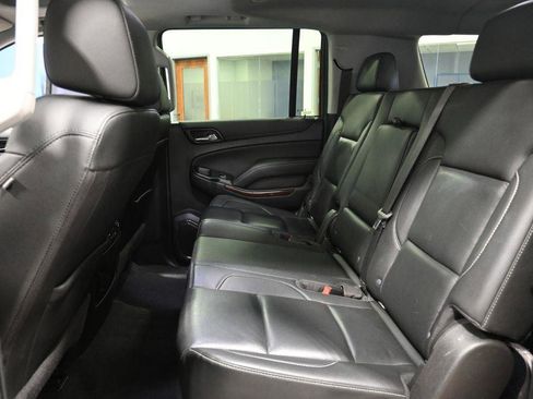 Used 2020 GMC Yukon XL SLT w/ Open Road Package AWD/4WD image 15