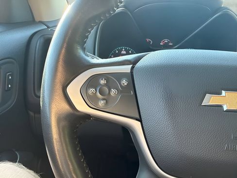 Used 2022 Chevrolet Colorado LT w/ Fleet Safety Package RWD image 13