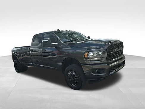 Used 2024 RAM 3500 Big Horn w/ Night Edition AWD/4WD image 3