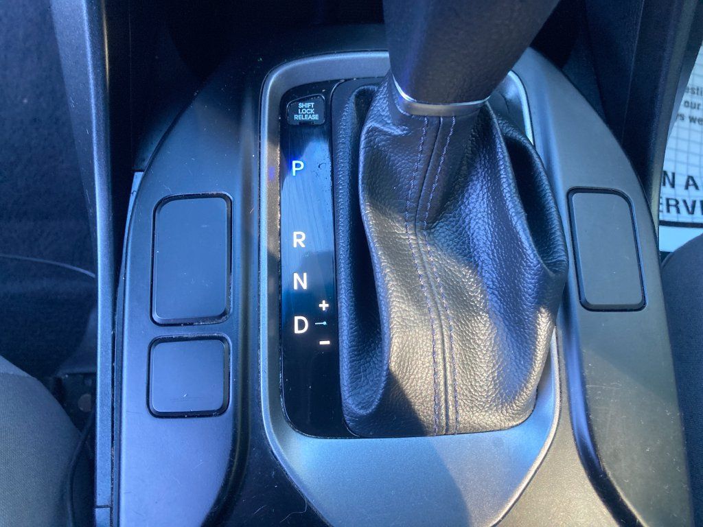 Used 2016 Hyundai Santa Fe Sport AWD/4WD image 27