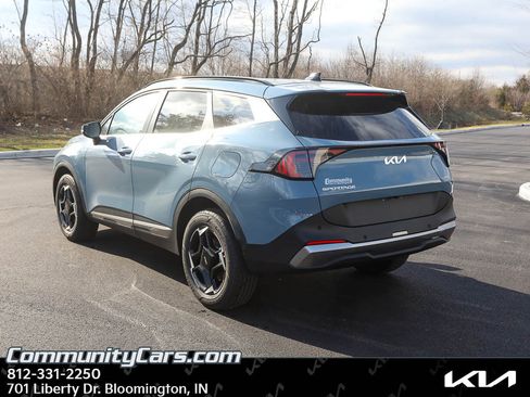 New 2026 Kia Sportage EX w/ EX Panoramic Sunroof Package image 5