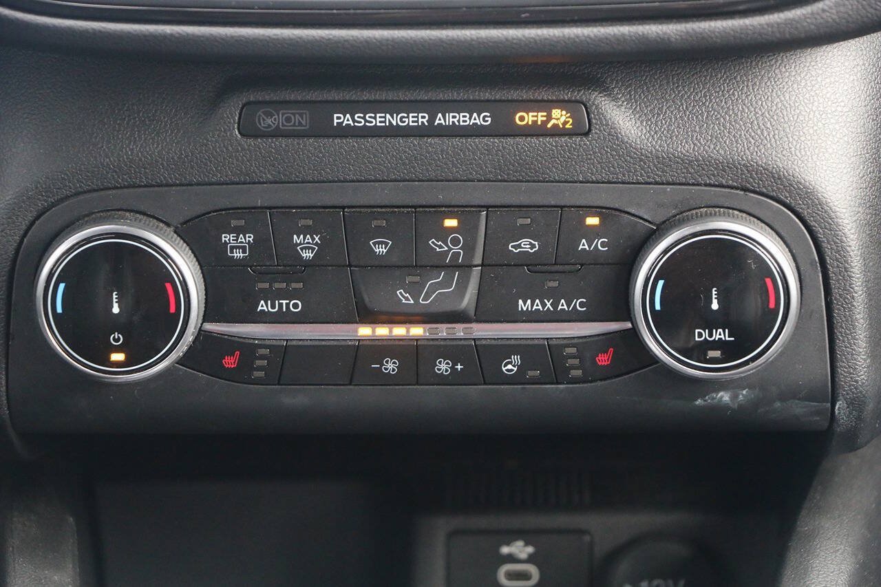 Used 2025 Ford Escape ST-Line Select AWD/4WD image 23