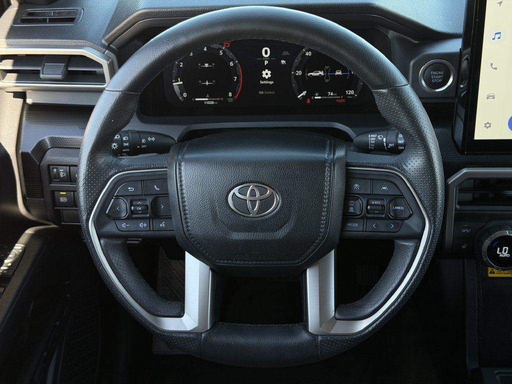 Used 2026 Toyota 4Runner Limited AWD/4WD image 13