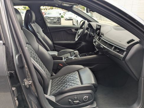 Used 2021 Audi S4 Premium Plus w/ Premium Plus Package AWD/4WD image 30