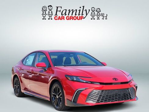 New 2026 Toyota Camry SE FWD image 2