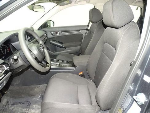 Used 2023 Honda Civic LX image 10