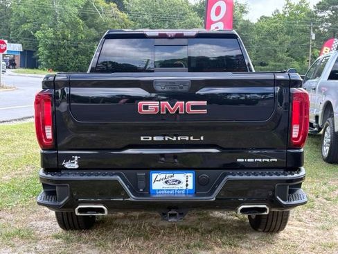 Used 2022 GMC Sierra 1500 Denali w/ Denali Reserve Package AWD/4WD image 4