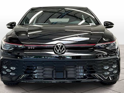 New 2025 Volkswagen GTI SE image 5