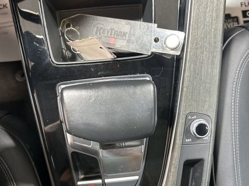 Used 2021 Audi A4 2.0T Premium w/ Convenience Package image 29