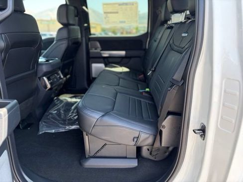 New 2026 Ford F450 Platinum w/ FX4 Off-Road Package AWD/4WD image 20
