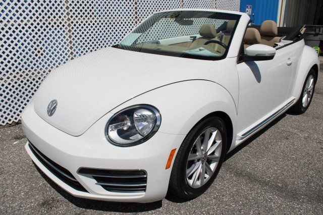 Used 2017 Volkswagen Beetle 1.8T S FWD image 7