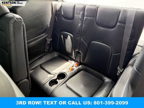 Used 2024 Tesla Model Y Long Range AWD/4WD image 33
