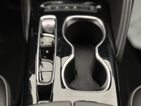 Certified 2023 Buick Envision Essence image 20