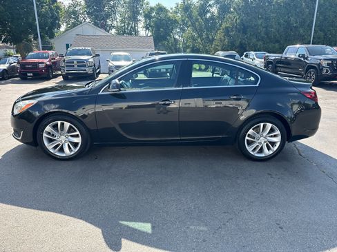 Used 2015 Buick Regal Premium w/ Experience Buick Package FWD image 6